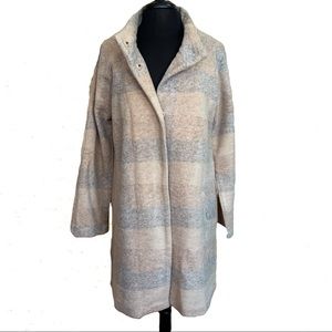 Adrienne Vittadini Cream and Gray Plaid Coat